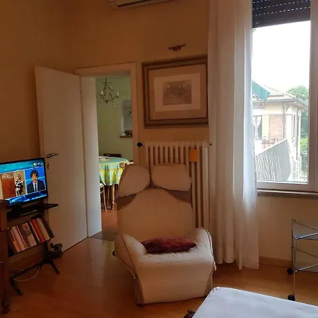 Arco D'augusto Apartament